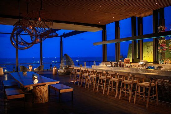 Pebbles Bar and Grill